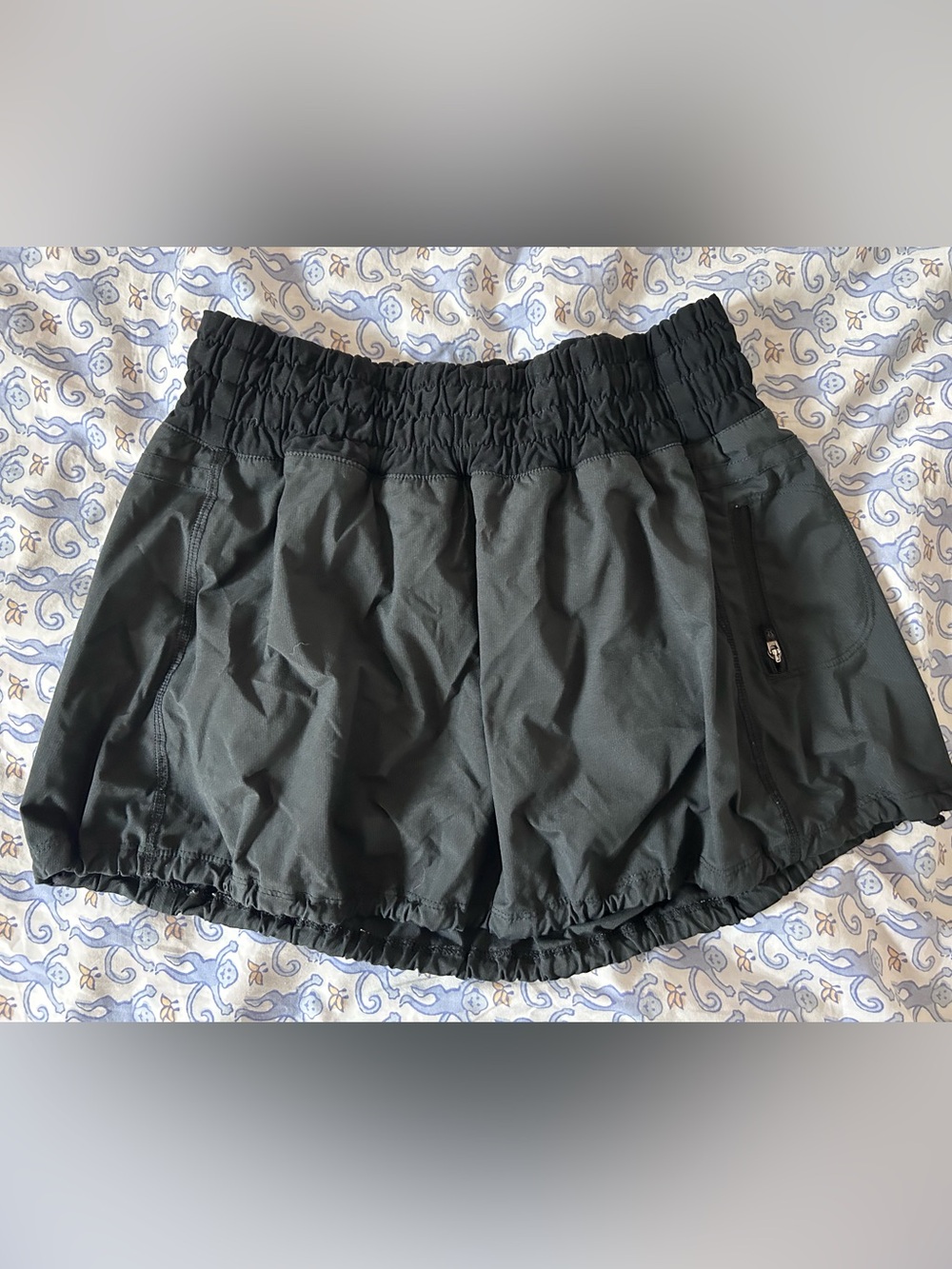 Lululemon mini skirt